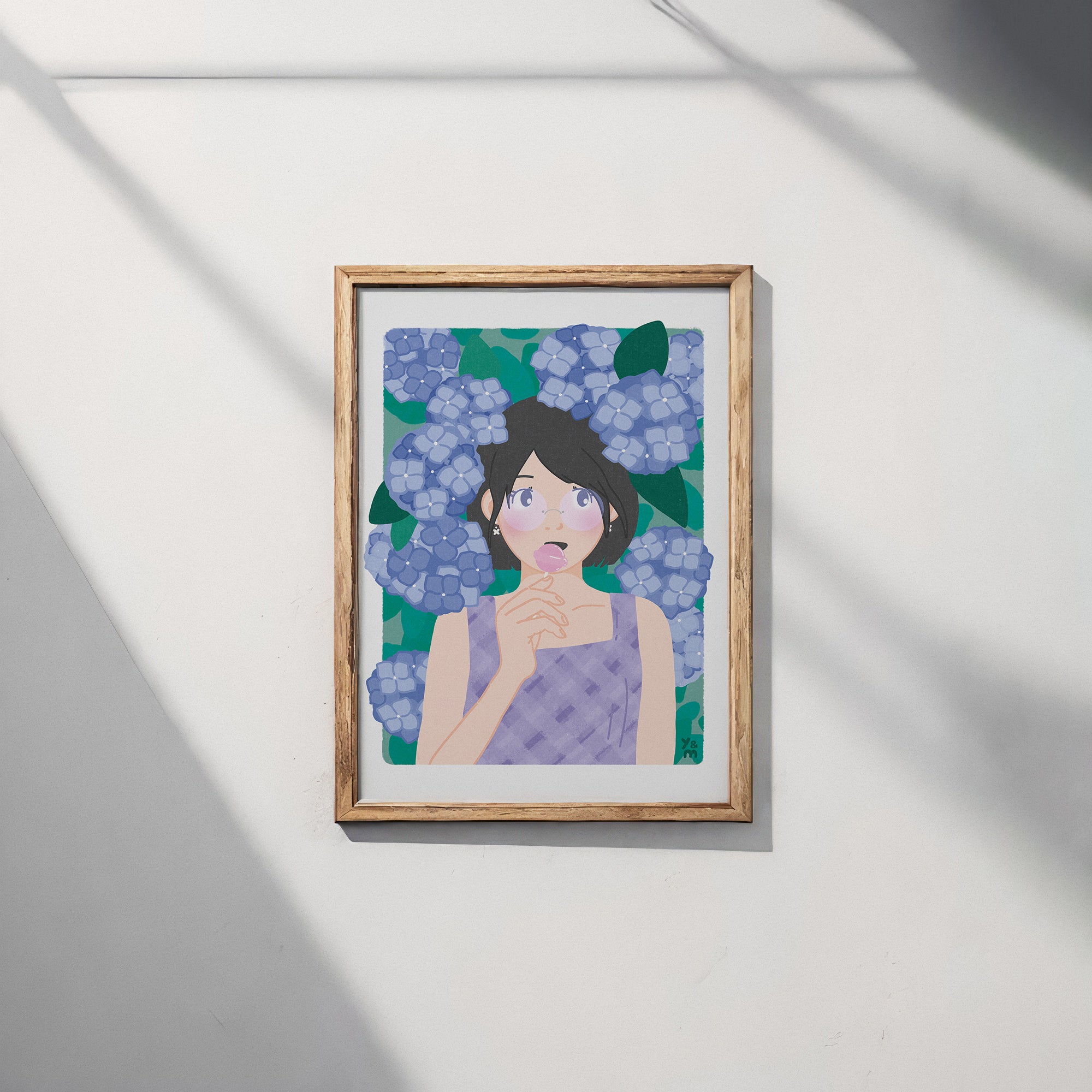 Affiche Hydrangea Dream encadrée sur mur clair – décoration murale japonaise florale
